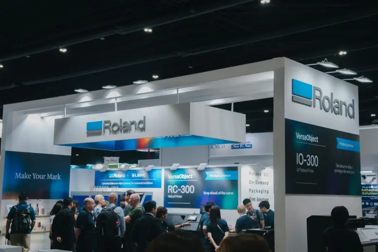 Roland DG ยกระดับโซลูชันบรรจุภัณฑ์และงานพิมพ์อุตสาหกรรม ด้วยเทคโนโลยีใหม่ในงาน ProPak Asia 2026