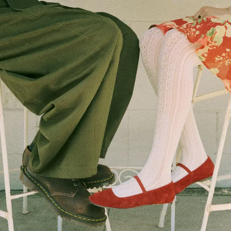 aron! ชวนย้อนเวลาสู่ความโรแมนติกสุดคลาสสิกในซิงเกิลใหม่ "Shiny Stockings" พร้อมประกาศเตรียมปล่อยอัลบั้มเดบิวต์ปลายปีนี้