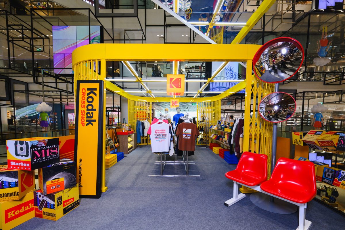 สยามดิสคัฟเวอรี่ ชวนค้นพบความทรงจำ ครั้งแรกกับ "KODAK CROSS SHOP POP-UP STORE" ถ่ายทอดตำนาน Kodak ผ่านแฟชั่นไลฟ์สไตล์