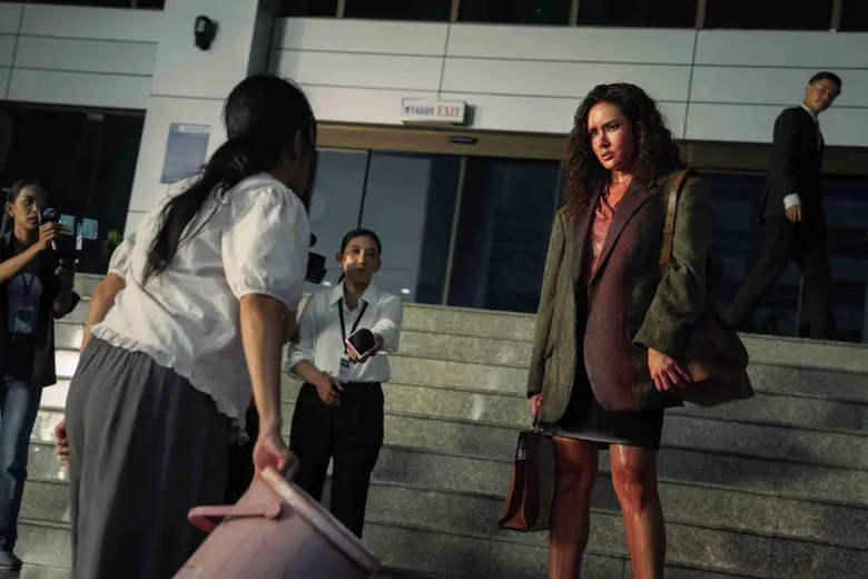 เปิดแรงบันดาลใจ เบื้องหลังคดีเด่นประเด็นดังในซีรีส์ "ทนายปีศาจ" จากปลายปากกาทีมเขียนบท