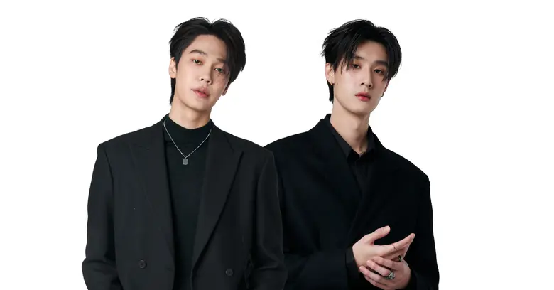 ออร่าคู่พุ่งแรง! "ดิว-ธี" เตรียมเสิร์ฟโมเมนต์พอร์ตเทรตคู่ที่คมชัดและกว้างกว่าใคร เริ่ดทุกคอลลาจ เทสดีทุกช็อต ในงานเปิดตัว OPPO Reno16 Series 5G 25 มิ.ย. นี้