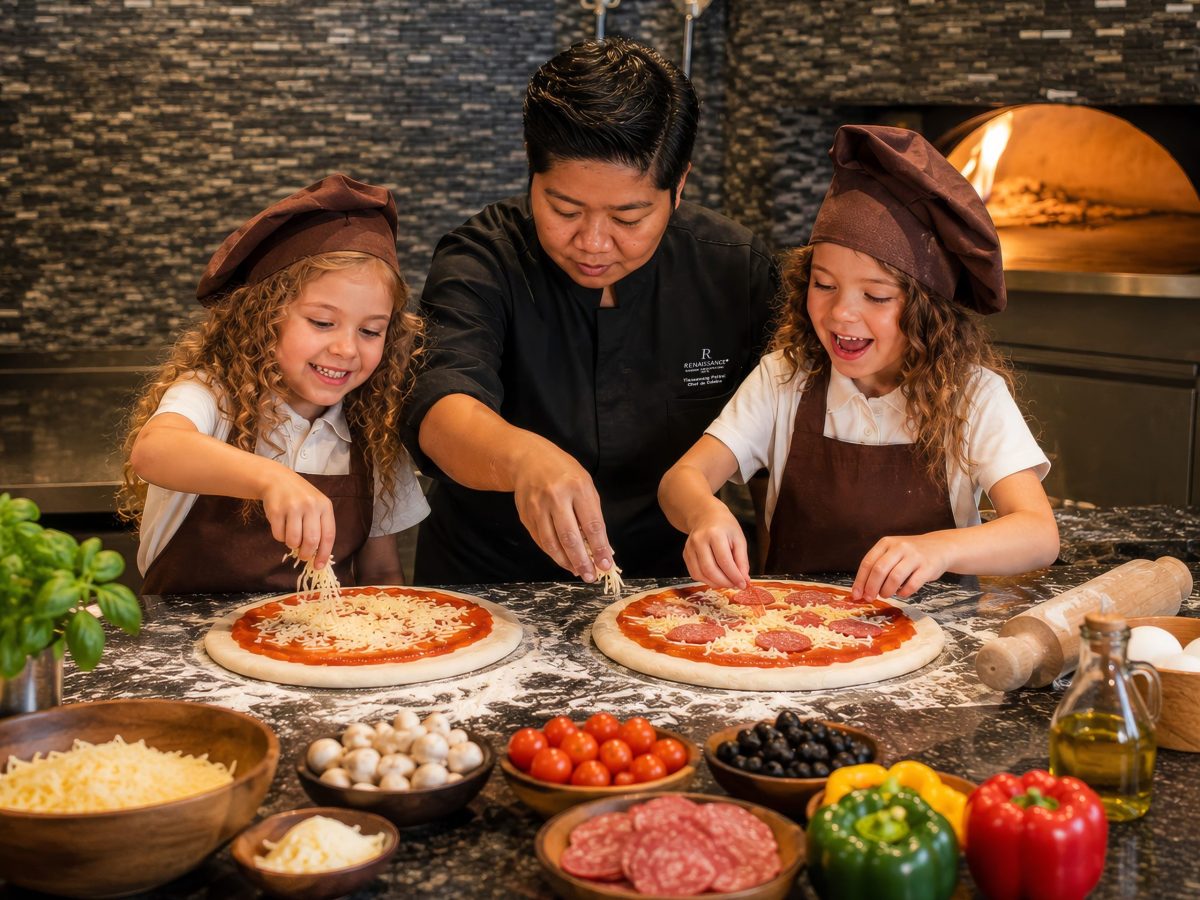 ปลุกจินตนาการเชฟตัวน้อย กับกิจกรรมทำพิซซ่าโฮมเมด "Pizza &amp; Play" ณ โรงแรมเรเนซองส์ กรุงเทพฯ ราชประสงค์
