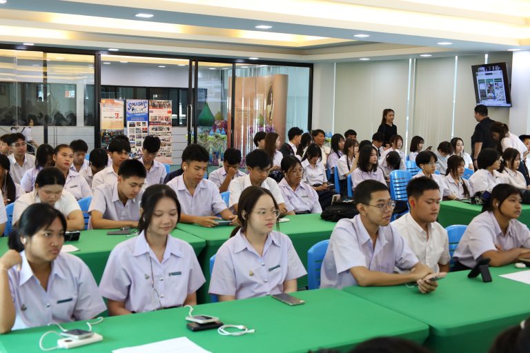 สอศ. เดินหน้าพัฒนาผู้เรียนด้านอาหารและบริการ ผ่านการอบรมหลักสูตรสุขาภิบาลอาหาร ครอบคลุม 28 วิทยาลัยทั่วประเทศ ผู้เข้าร่วมกว่า 10,000 คน