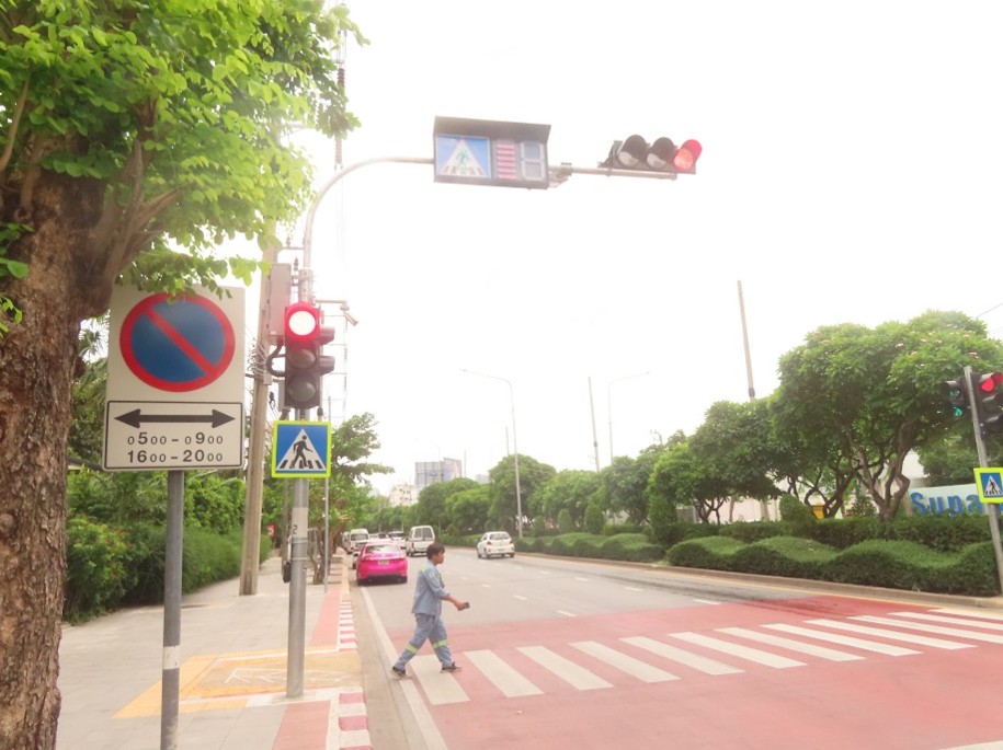 กทม. เร่งยกระดับความปลอดภัยคนข้ามทางม้าลาย ติดตั้งกล้อง CCTV พร้อมระบบ AI ตรวจจับผู้ฝ่าฝืน