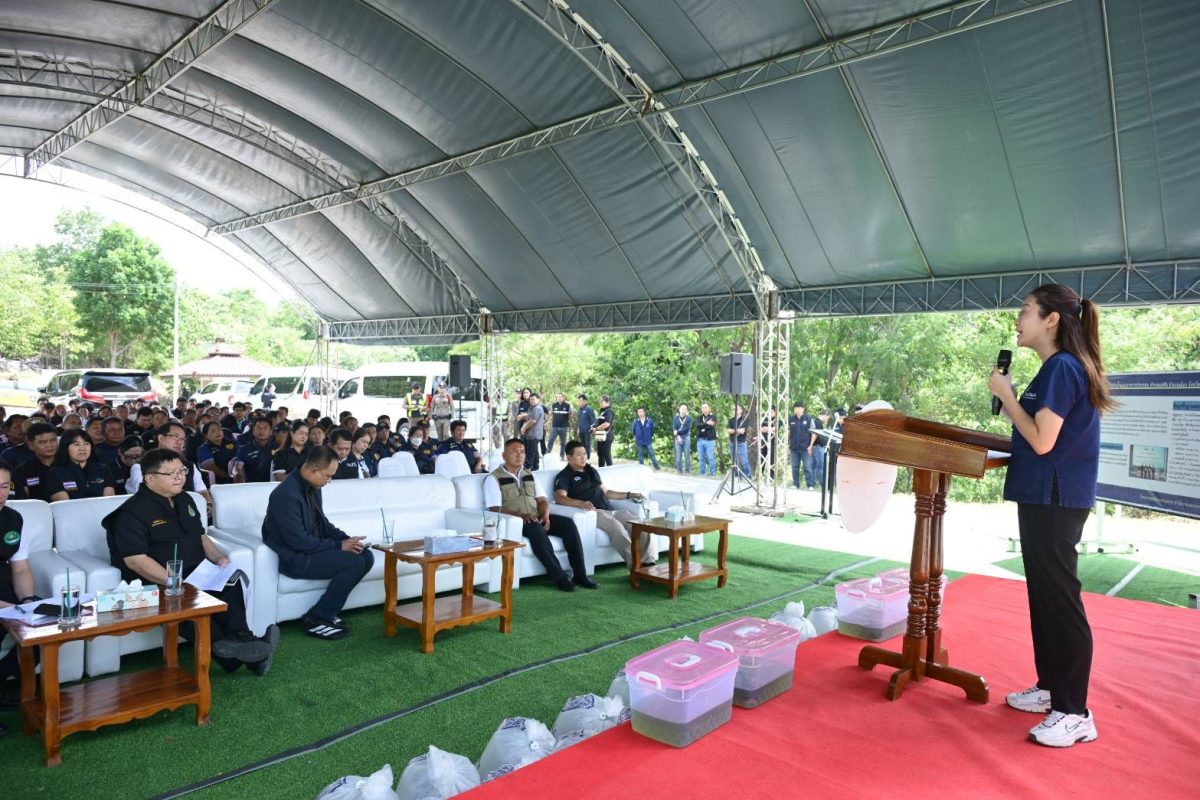 ก.เกษตรฯลงพื้นที่จังหวัดตาก ยกระดับการบริหารจัดการน้ำ-เสริมแกร่งสหกรณ์-ดันวิสาหกิจชุมชน มุ่งสร้างคุณภาพชีวิต และความมั่นคงให้เกษตรกร