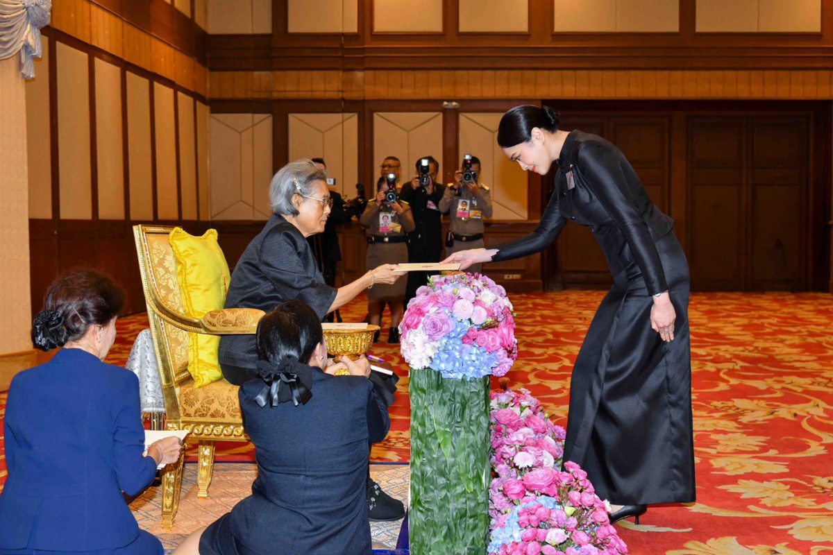 J&amp;T Express เข้ารับพระราชทานโล่ ในโอกาสสนับสนุนงานเดิน-วิ่ง วันหัวใจโลก ประจำปี 2569