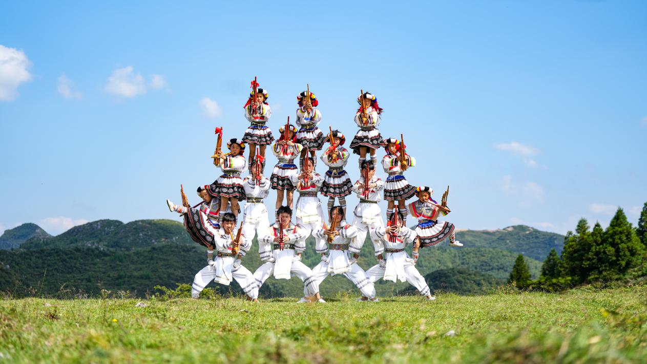 Rolling Through History: Discover Gunshanzhu, Guizhou's Legendary Miao Dance