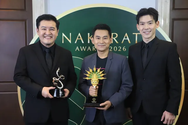 สำนักข่าววันนิวส์ - อ้อม พิยดา - นก ฉัตรชัย คว้ารางวัลใหญ่ งาน "นาคราช อวอร์ด ครั้งที่ 8"