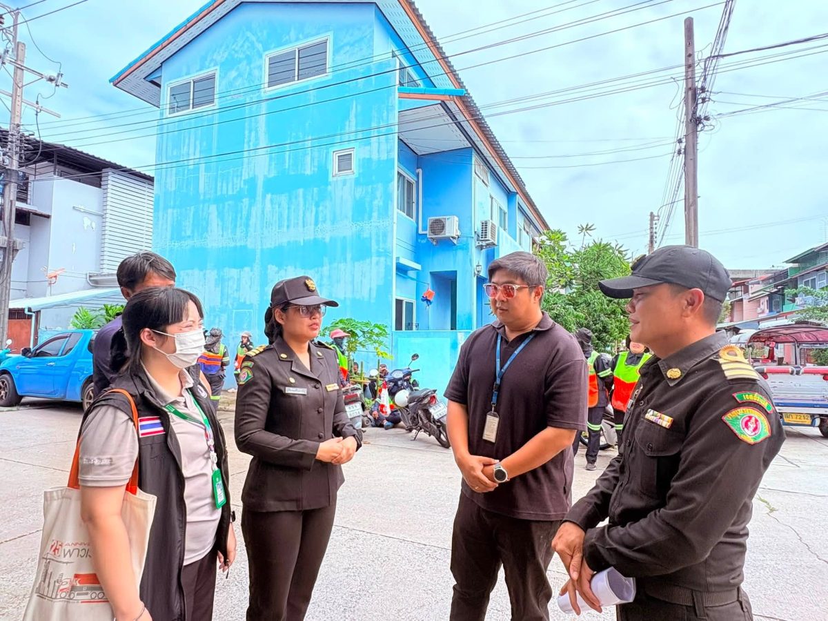 เขตประเวศ ลุยแก้ปัญหาร้องเรียน จัดระเบียบพื้นที่ส่วนกลาง-เร่งเปิดทางน้ำพัฒนาการ 65
