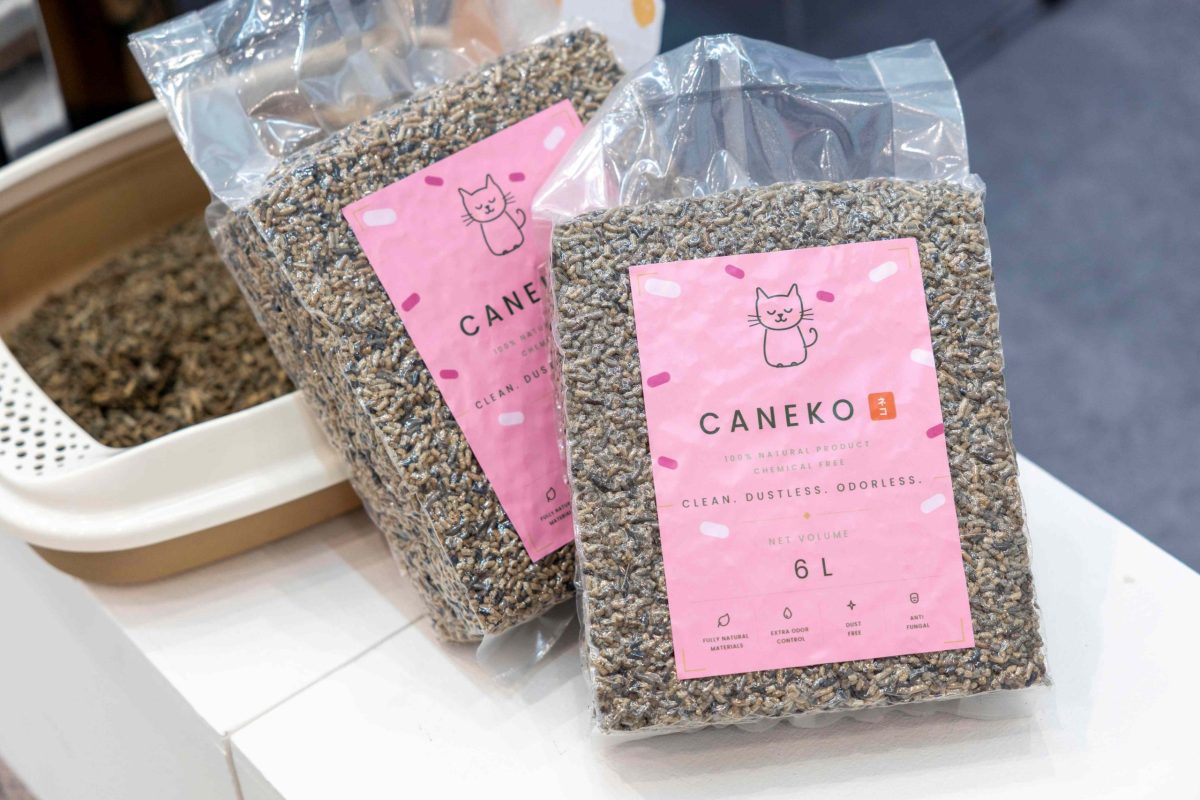 ไอเดียสุดเจ๋ง Caneko ทรายแมวจากชานอ้อย ผลิตภัณฑ์นวัตกรรมโดยกลุ่มเด็กมัธยม