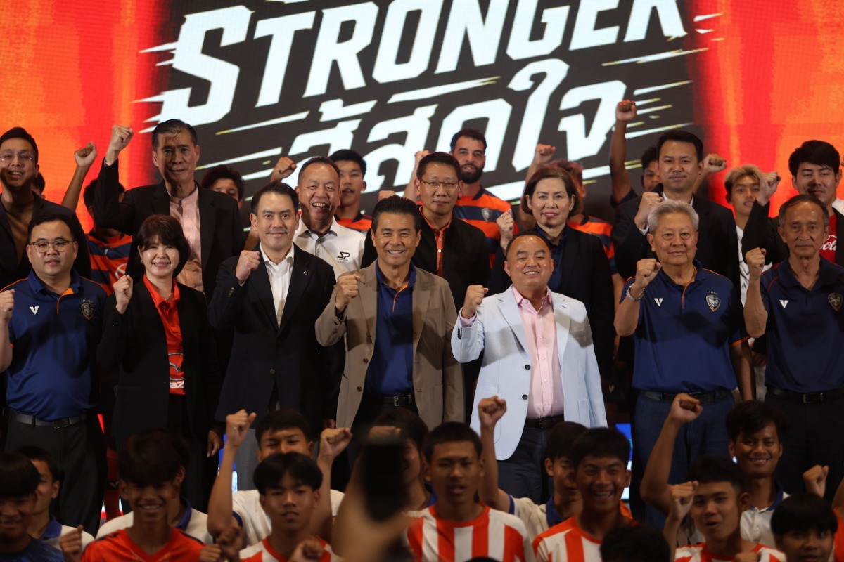 มาสด้าผนึกสวาทแคท รวมพลัง "สู้สุดใจ" ก้าวไปด้วยกันผลักดันฟุตบอลไทย พร้อมสู้ศึกการแข่งขันฤดูกาล 2026/27