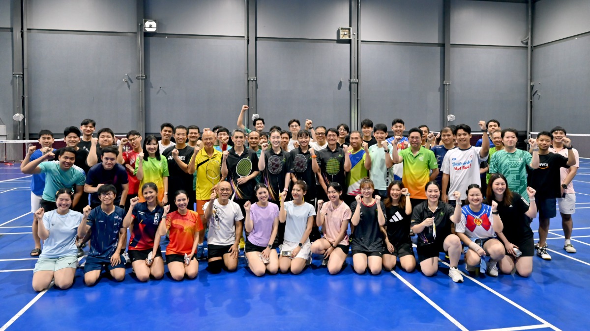 ชมรมแบดมินตันบางจากฯ - โรงเรียนแบดมินตันบ้านทองหยอด ร่วมแข่งขันแบดมินตันกระชับสัมพันธ์ สานต่อมิตรภาพกว่า 12 ปี