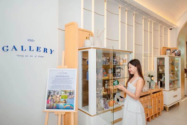 'The GALLERY' at Melia Pattaya Hotel Supports Thai Artisans and Young Creativity
