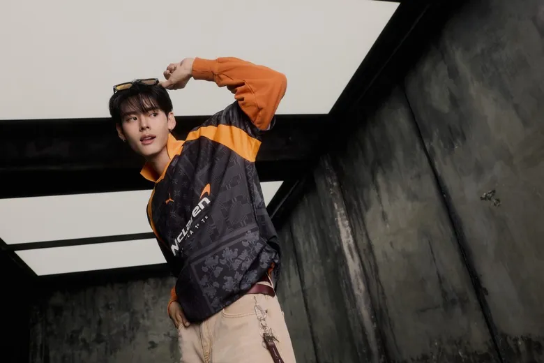 PUMA เปิดตัวเจอร์ซีย์ทีมแข่ง McLaren Mastercard F1 คอลเล็กชันล่าสุดเฉพาะภูมิภาค SEA ที่ผสานสไตล์มอเตอร์สปอร์ตกับแฟชั่นร่วมสมัย