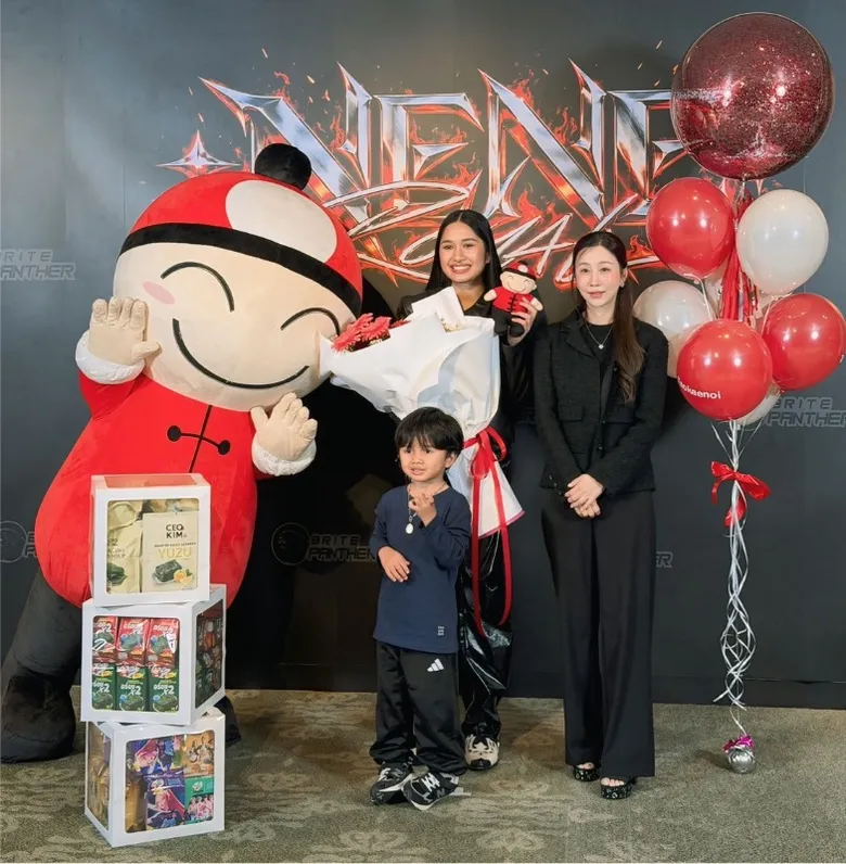 TAOKAENOI X NENE ROYAL แคมเปญสุดยิ่งใหญ่ ตอกย้ำแบรนด์คนไทยที่พร้อมสนับสนุนคนรุ่นใหม่สู่ระดับโลก