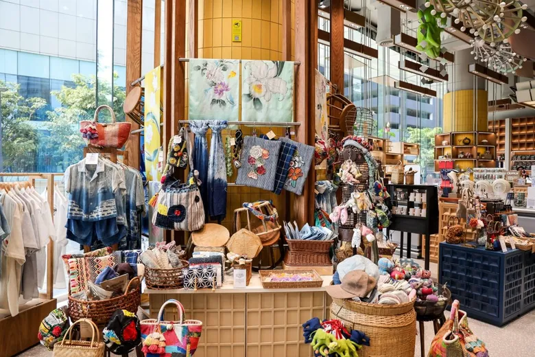 ศูนย์ฯ สิริกิติ์ เดินหน้าพัฒนาโซนรีเทล ต้อนรับ 'ร้านสารพัดไทย' จิ๊กซอว์ตัวสำคัญ เสริมมิติความเป็นไทย พร้อมรับการประชุม 2026 IMF-World Bank Group Annual Meetings