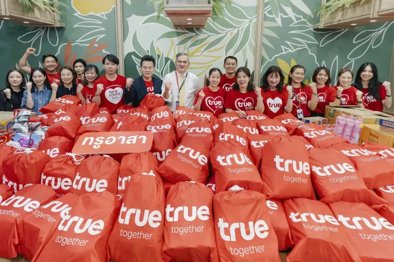 ทรูเพื่อคนไทย…ระดมพลังจิตอาสาแพ็ก "ถุงกำลังใจ" ช่วยผู้ประสบอุทกภัย พร้อมดูแลโครงข่ายสื่อสาร ภาคตะวันออกตลอด 24 ชั่วโมง