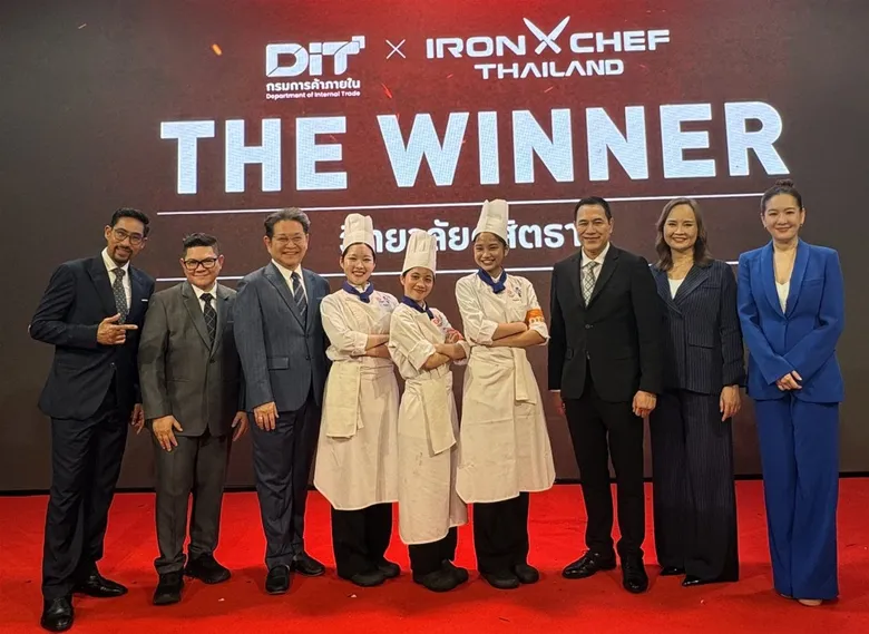 นักศึกษาวิทยาลัยดุสิตธานีคว้าแชมป์ The University Pastry Chef Championship บนเวที Iron Chef Thailand