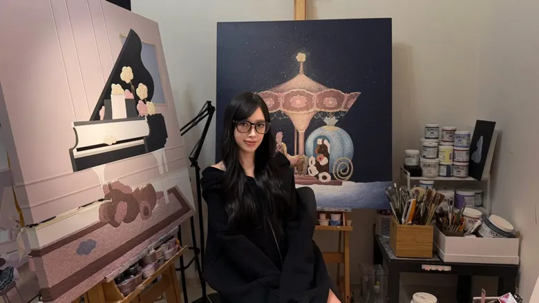 Maison JE Presents Silent Journey to Celebrate Beauty of Ordinary Moments in "Love in Silence" Solo Exhibition by Esther Luo