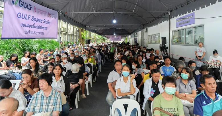 GULF มอบรถมินิบัสและรถตู้มูลค่า 4.5 ลบ. เพิ่มศักยภาพทันตสาธารณสุขไทย สานต่อโครงการ 'GULF Sparks Smiles ปีที่ 6' ดูแลสุขภาพช่องปากคนไทยแล้วกว่า 9,300 คน
