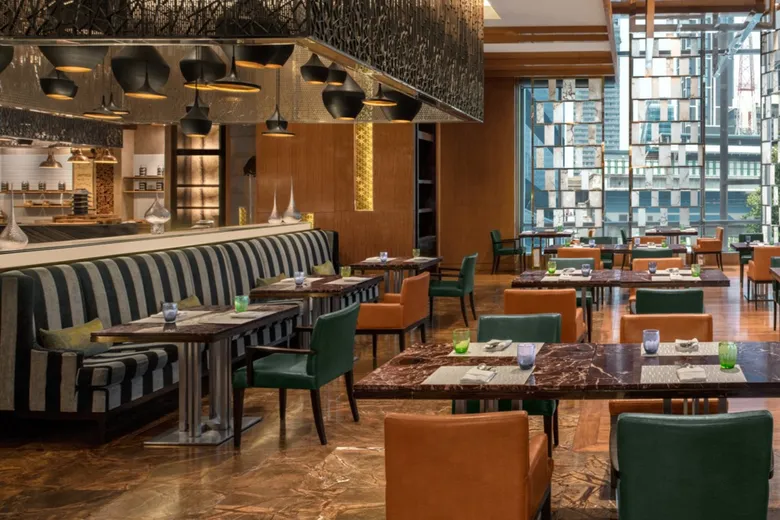 CRAB &amp; CLAW เปิดประสบการณ์ซันเดย์บรันช์สุดพรีเมียม เอาใจคนรักปูและซีฟู้ด ที่โรงแรมเรเนซองส์ กรุงเทพฯ ราชประสงค์