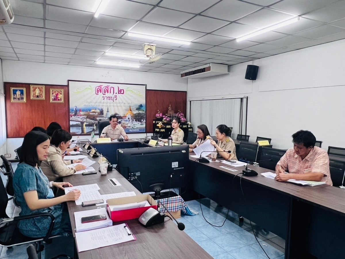 สำนักงานส่งเสริมและพัฒนาการเกษตรที่ 2 จังหวัดราชบุรี ประชุมขับเคลื่อนงานกรมส่งเสริมการเกษตรภาคตะวันตก