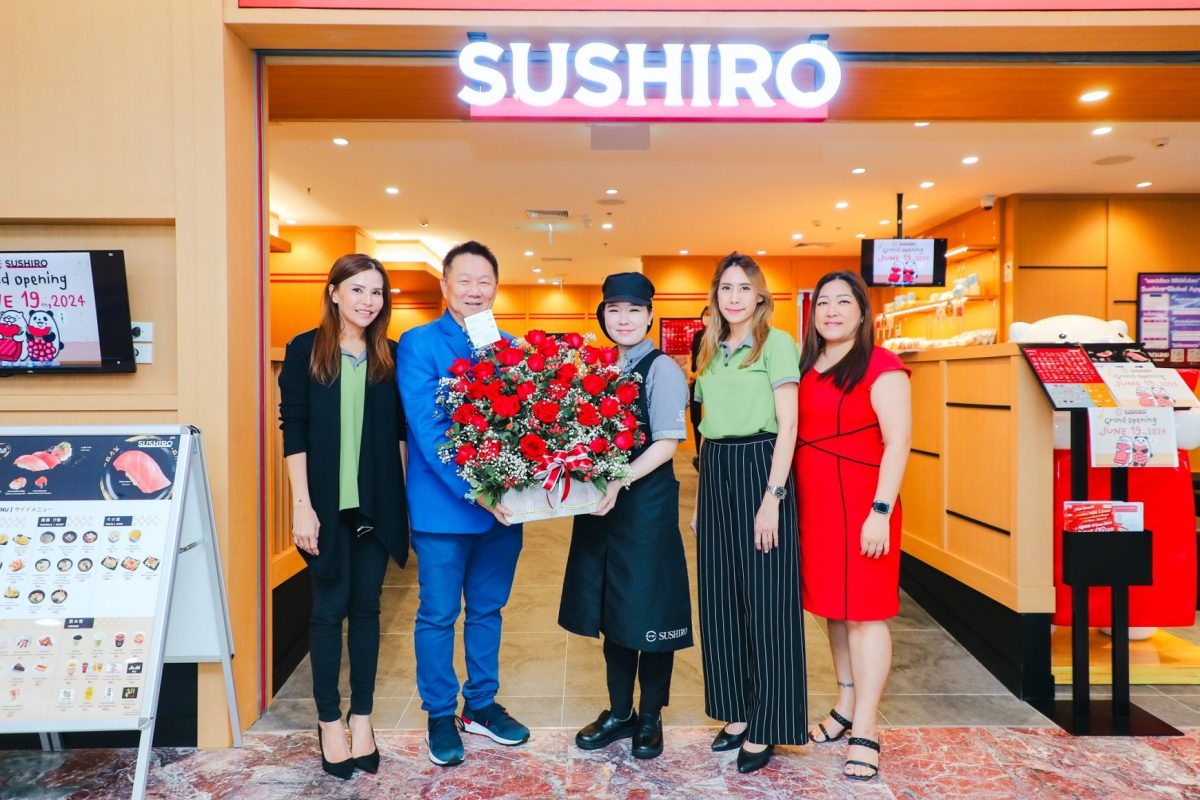 ผู้บริหารเอ็ม บี เค เซ็นเตอร์ ร่วมแสดงความยินดี GRAND OPENING ฉลองเปิดร้านใหม่ SUSHIRO