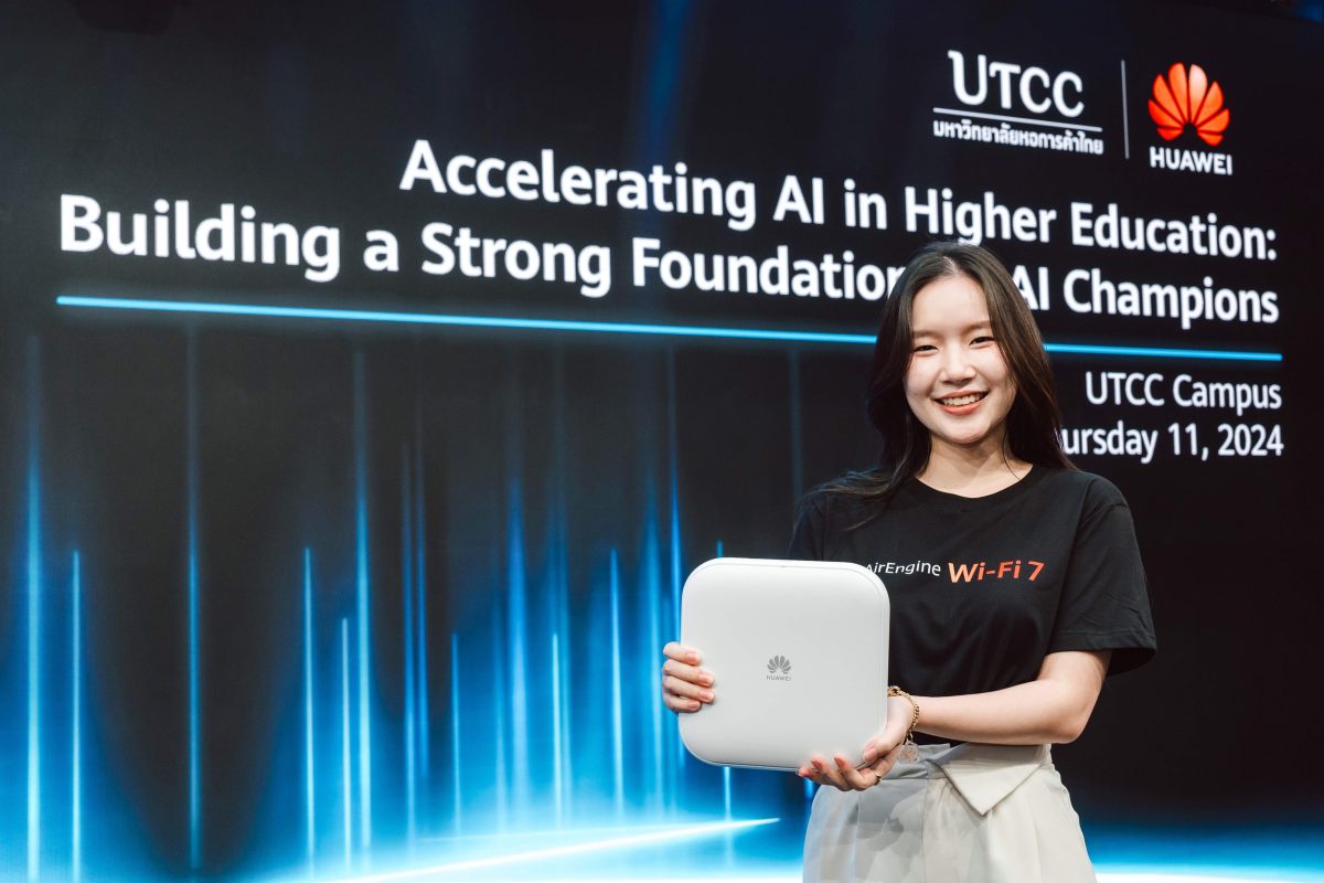 Huawei Brings Cutting-Edge Technology and Intensive Courses Supporting UTCC towards 'AI Integrated University