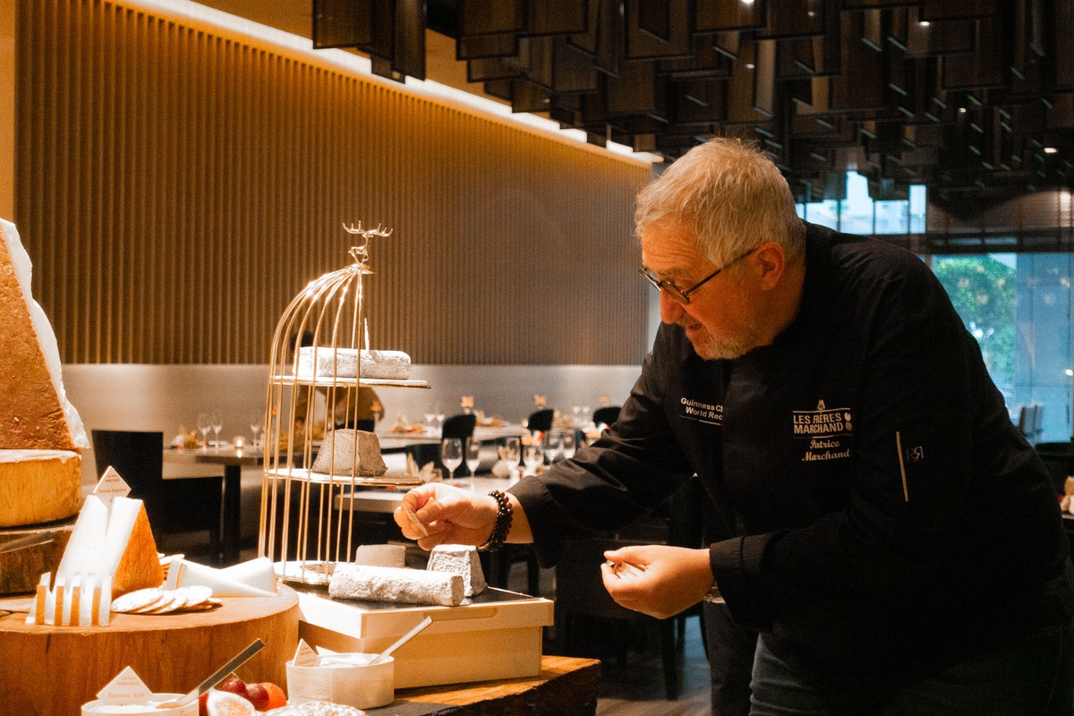 Bangkok Marriott Hotel Sukhumvit Hosts Another Delightful Cheese Night with Les Freres Marchand