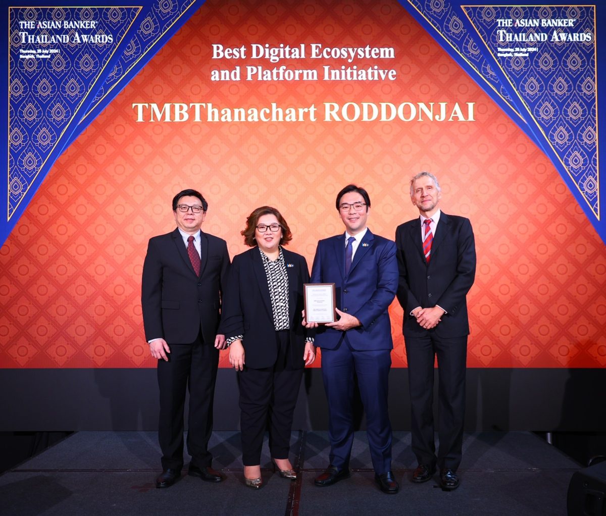 Roddonjai แพลตฟอร์มซื้อขายรถมือสองจากทีทีบีไดรฟ์ คว้ารางวัล Best Digital Ecosystem and Platform Initiative 2024 จาก The Asian Banker