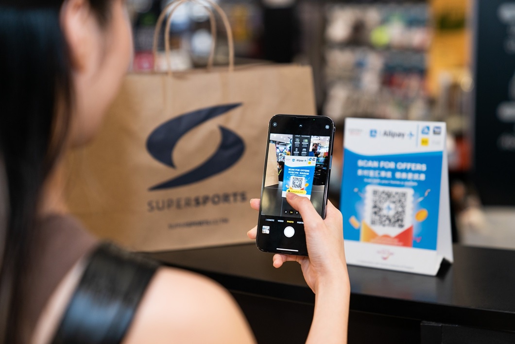 Central Retail Pushes Forward in Retail Innovation, as Tourist Transactions via Alipay Doubles