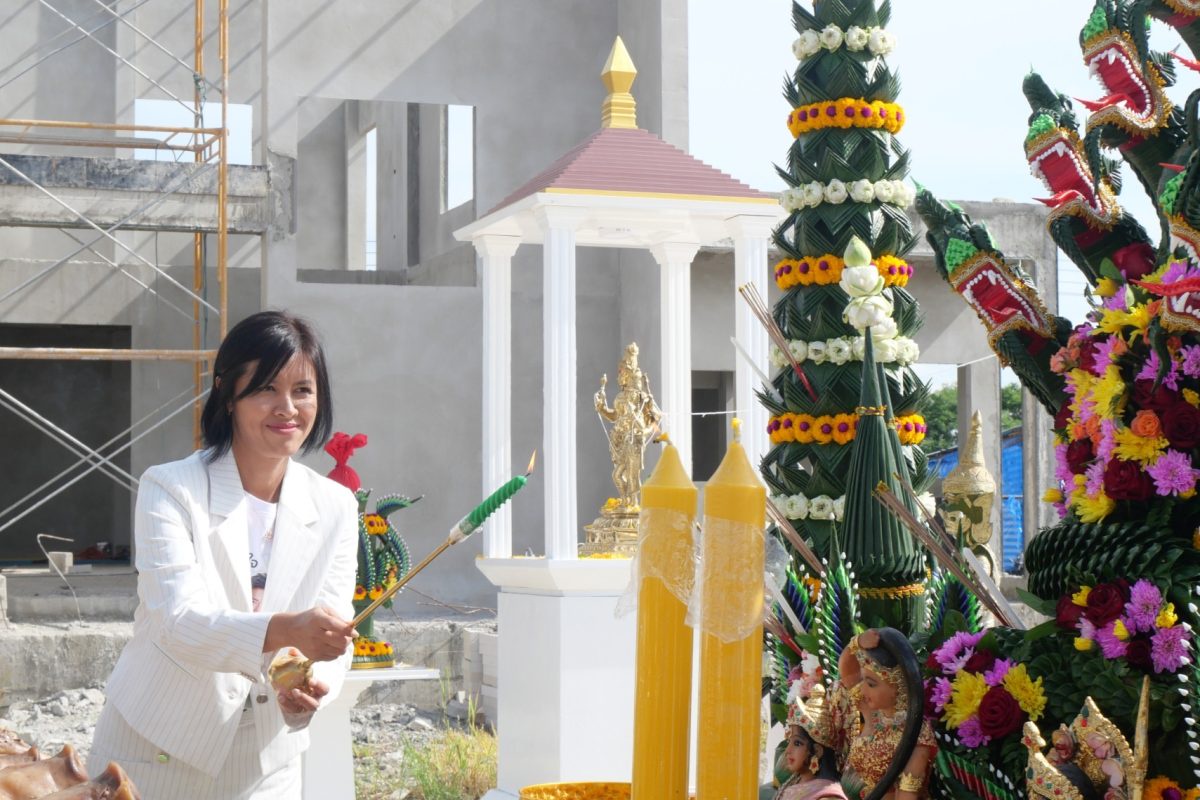 บ้านหมอละออง จัดพิธีใหญ่ถวาย หมอชีวกโกมารภัจจ์ บรมครูแพทย์แผนไทย พร้อมฉลองเทวาลัยใหม่ ณ สำนักงานใหญ่ กรุงเทพฯ