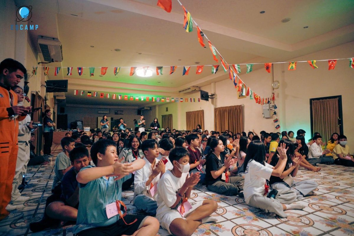 'อีคิวกรุ๊ป' สร้างแรงบันดาลใจทางด้านภาษา จัดค่าย English Camp 2024 พัฒนาทักษะภาษาอังกฤษ ณ โรงเรียนเบญจมราชรังสฤษฎิ์ 2