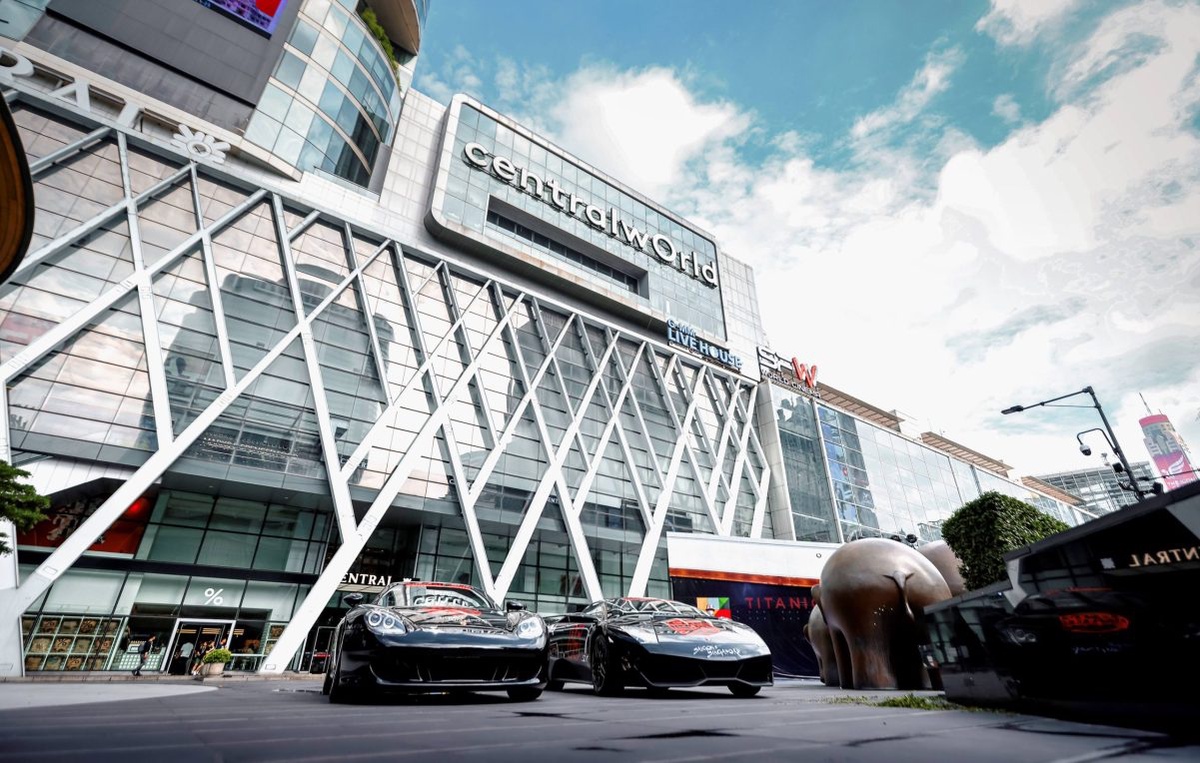 centralwOrld welcomes Gumball 3000, international supercar rally, with over 100 cars worth over a billion baht making its pitstop on 17