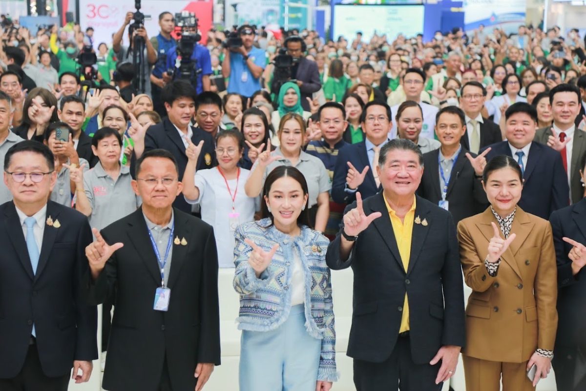 DE-BDI โชว์ความพร้อมแพลตฟอร์ม Health Link เชื่อมโยงข้อมูลสุขภาพ รพ. - คลินิก - ร้านยา มากกว่า 1,500 แห่ง รองรับ 30 บาทรักษาทุกที่ทั่วกรุง เดินหน้าเพิ่มระบบ 'ส่งต่อผู้ป่วย-การเบิกจ่าย' ในระยะถัดไป