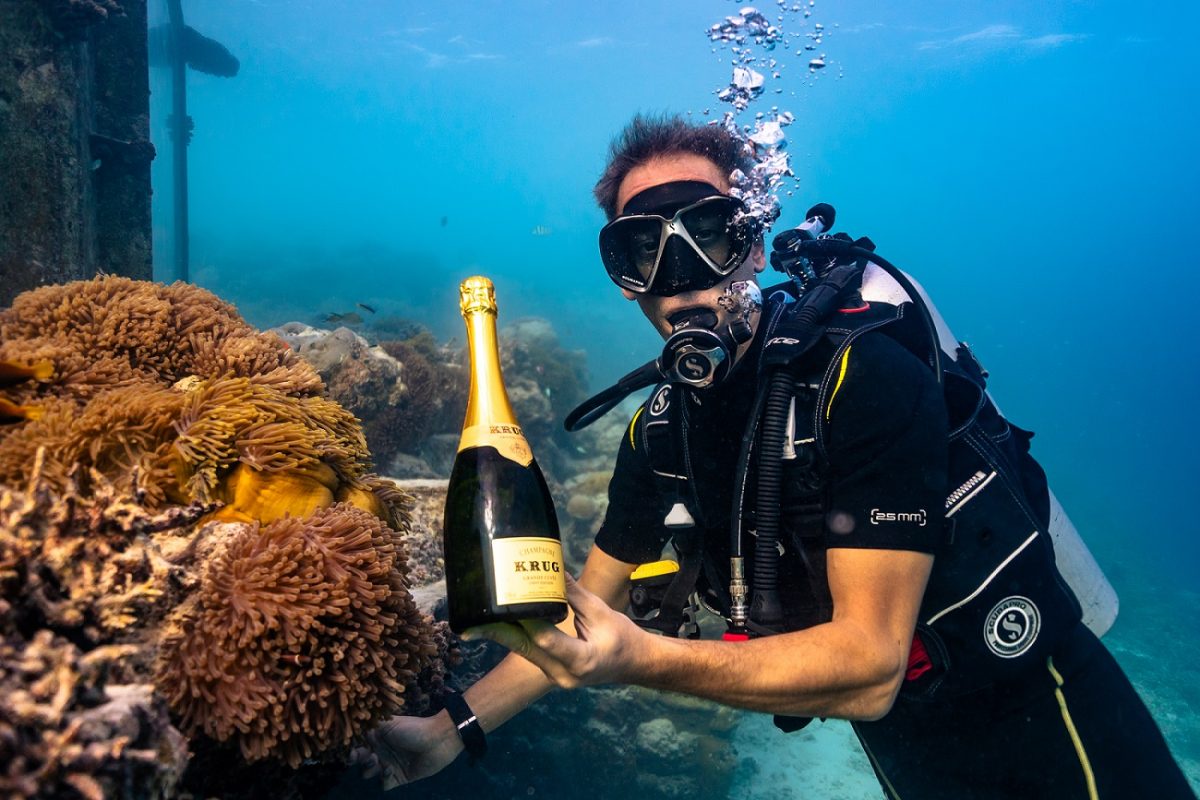 Anantara Kihavah Maldives Villas Hosts Krug's First Underwater Tasting in Celebration of Global Champagne