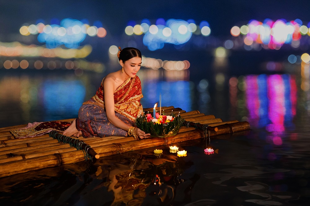 Anantara Chiang Mai Resort Celebrates Loy Kratong by the Picturesque Ping River