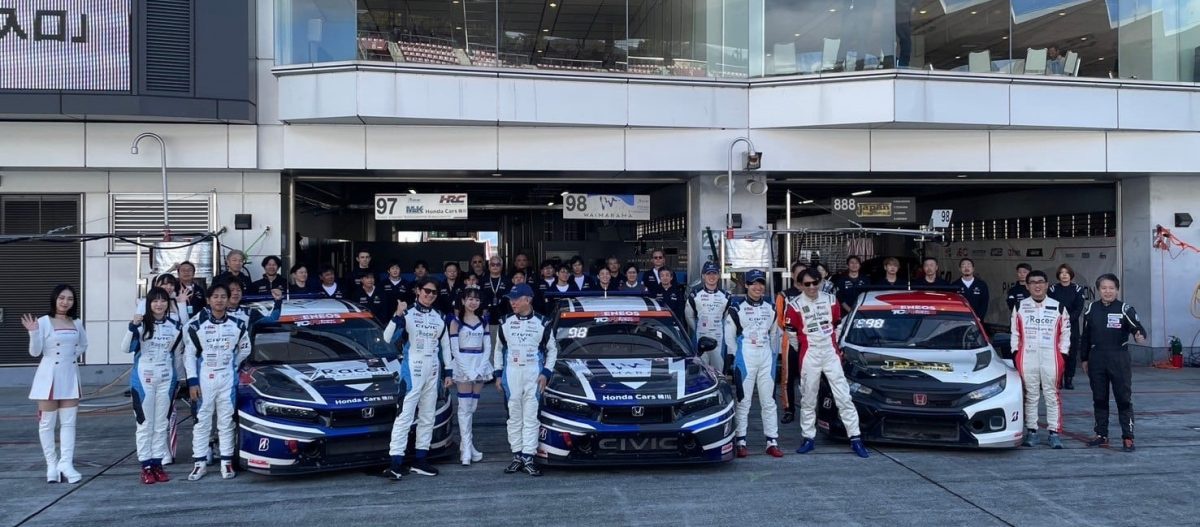 วี ธนาศิวณัฐ แชมป์ Honda One Make Race 2024 สร้างชื่อนักแข่งไทย คว้ารองชนะเลิศรายการ ซูเปอร์ ไทคิว สนามสุดท้ายที่ญี่ปุ่น