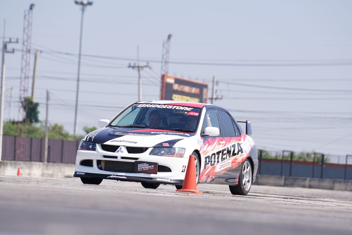 BRIDGESTONE DRIVING EXPERIENCE 2024: Unlock POTENZA Power Unlocks Sporty Driving Experience on the Racetrack, Bringing Year-End Excitement to Delight Tire Customers