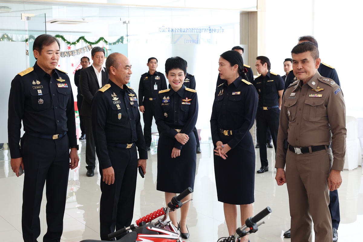 สรรพสามิต บูรณาการความร่วมมือกับกองบังคับการตำรวจสืบสวนสอบสวนอาชญากรรมทางเทคโนโลยี 4 (บช.สอท.) ร่วมกันจับมอเตอร์ไซค์เถื่อนนำเข้าจากต่างประเทศ ขายผ่านช่องทางออนไลน์