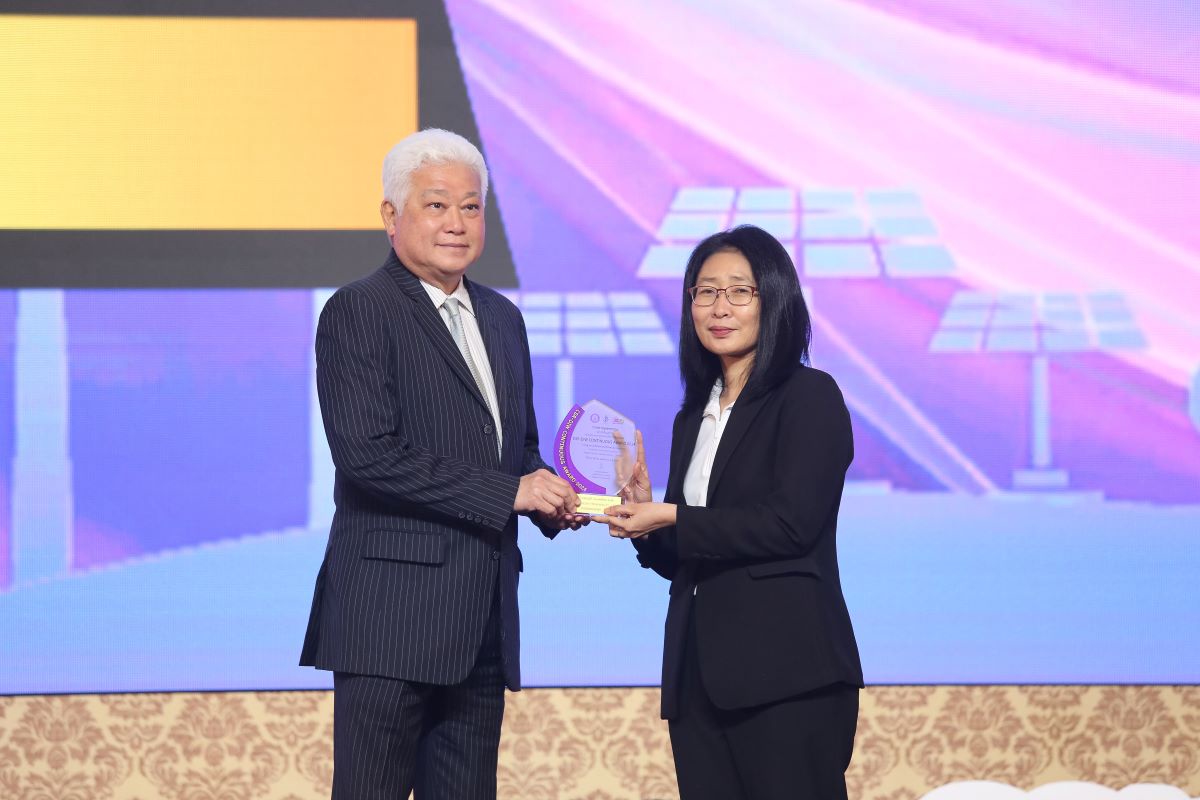 ดั๊บเบิ้ล เอ รับรางวัล CSR-DIW Continuous Award 2024 ต่อเนื่อง