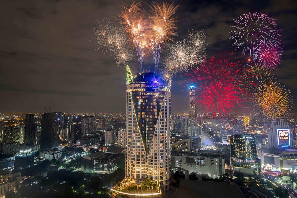 Welcome the Dawn of 2025 with a Grand New Year's Eve Gala Buffet at Ventisi