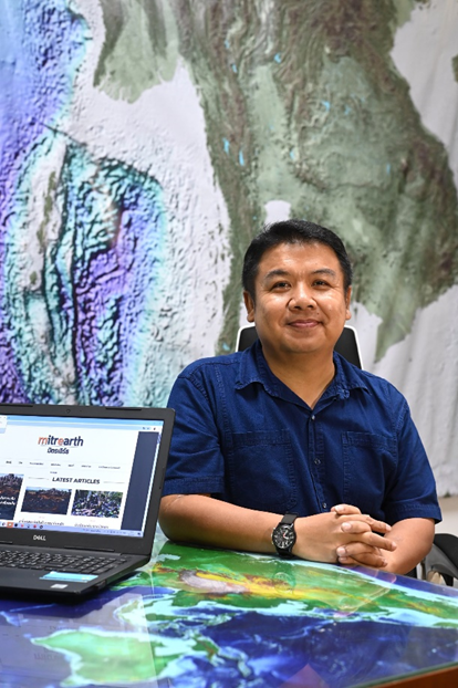 Chulalongkorn University's Geology Professor Discovers Evidence of Another Ancient City Overlapping the Old City of Nakhon Ratchasima