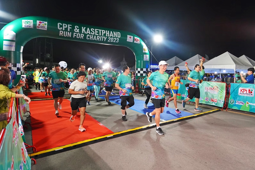 CPF ส่งมอบเงินแก่โรงพยาบาล-โรงเรียน-หน่วยงานต่างๆ แล้วกว่า 70 แห่ง 'CPF RUN FOR CHARITY' ชวนสายวิ่งทั่วไทย เดิน-วิ่งเพื่อการกุศล