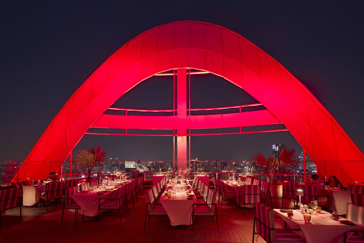 Red Sky at Centara Grand at CentralWorld Sets the Stage for a Romantic Night in the Clouds